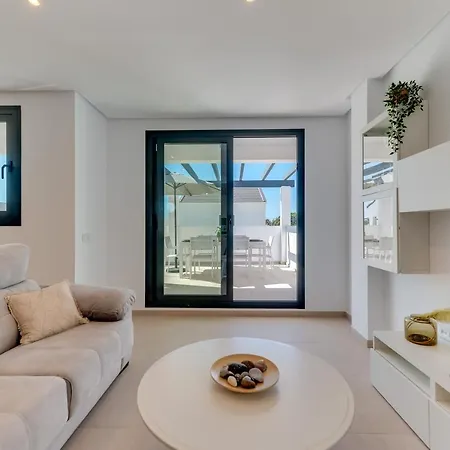 Apartment Jolie A 200 M De La