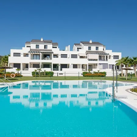 Apartment Jolie A 200 M De La Estepona